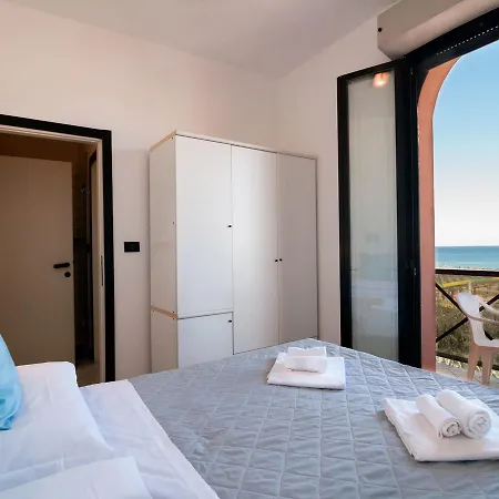Locazione Turistica Sol.3 Apartmán